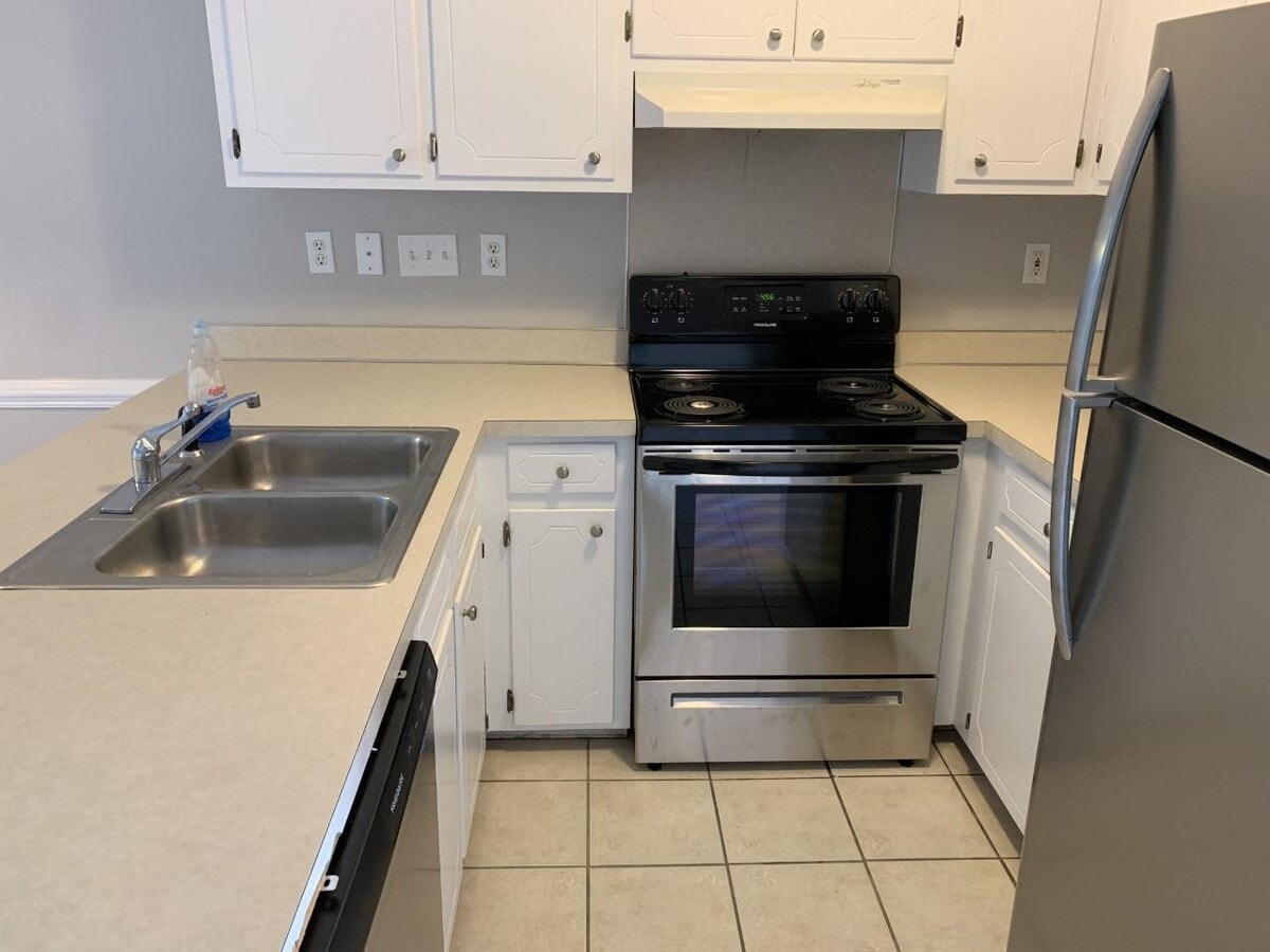 Photo - 3921 Sterling Pointe Dr