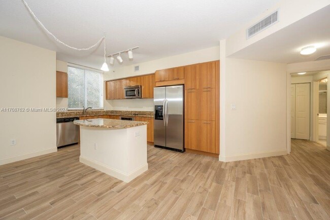 Photo - 510 NW 84th Ave Condominio Unidad 229