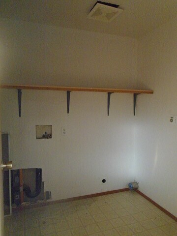 Photo - c1617 Unit 1