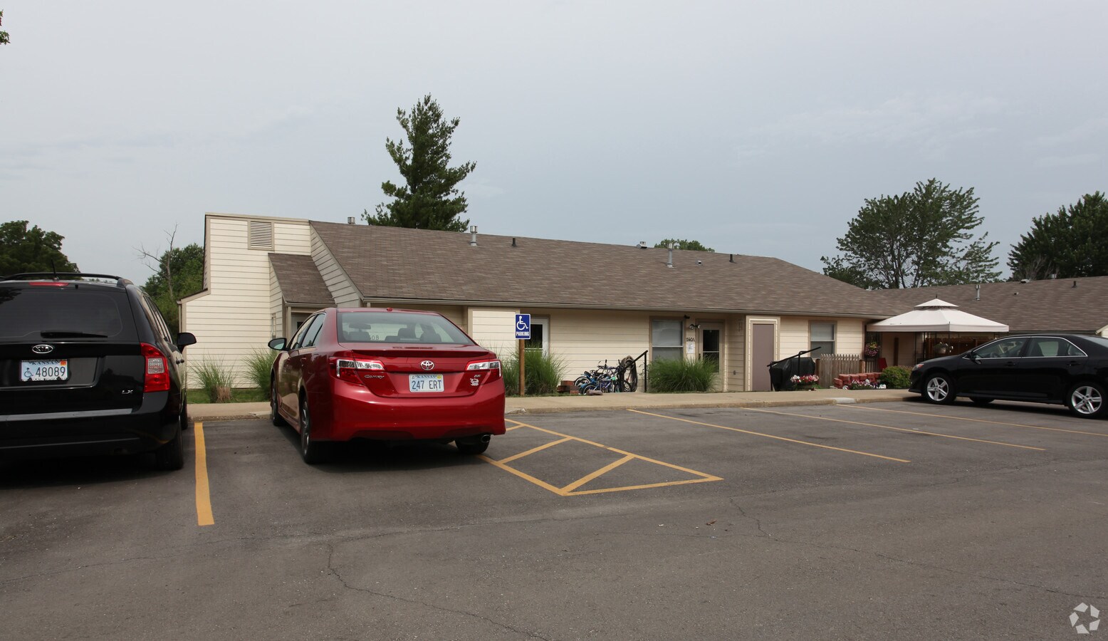 Photo - Park 7 Apartments