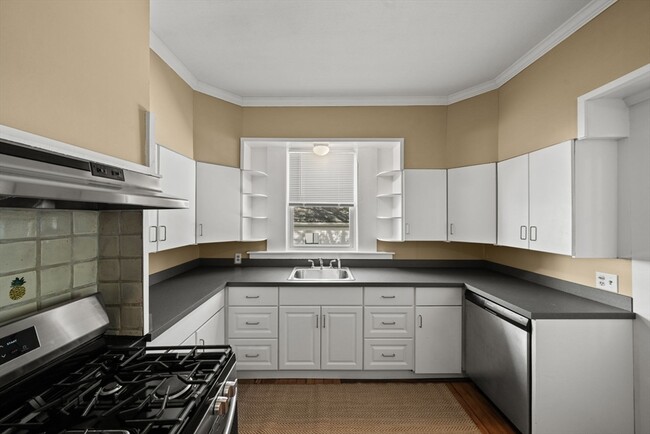 Photo - 99 Montvale Ave Unit 1