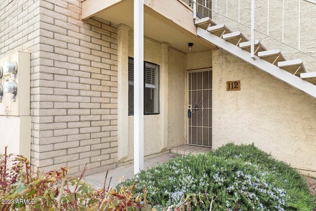 Building Photo - 16635 N Cave Creek Rd Unit 112 Rental