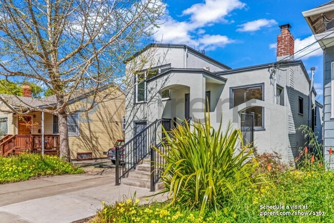 Photo - 1051 Stannage Ave