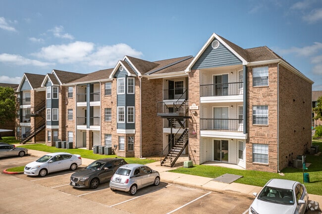 1800 Holleman Dr