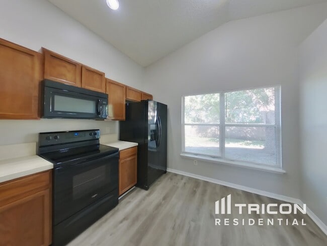 Photo - 1532 Irishwood Ct