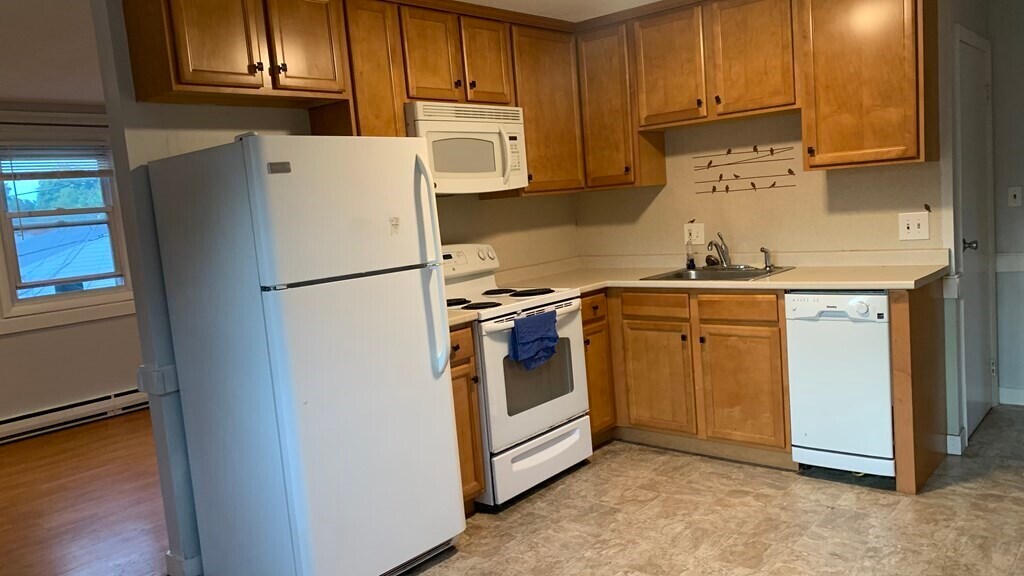 19 Elmwood Park Apartments Unit 2 Quincy, MA