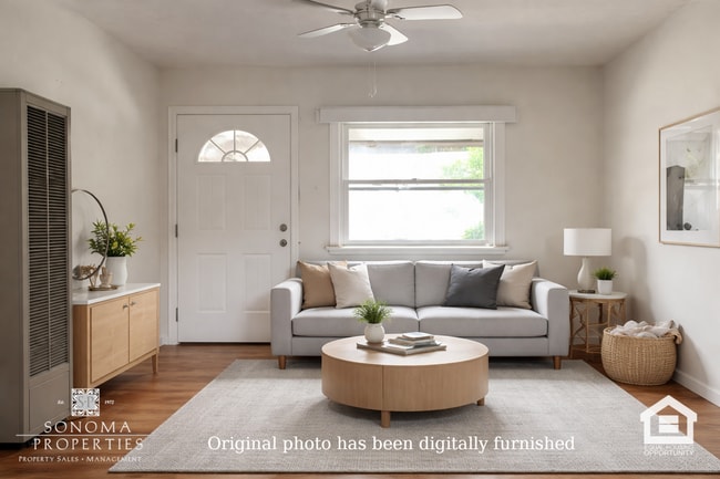 Photo - West Side 1bd/1ba Apartment, All Utilities Paid!