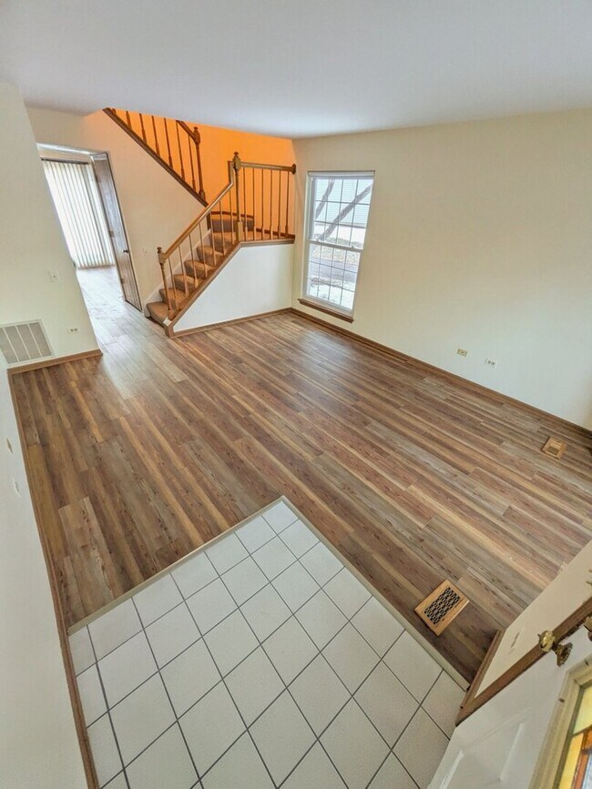 Photo - 28 N Oltendorf Rd