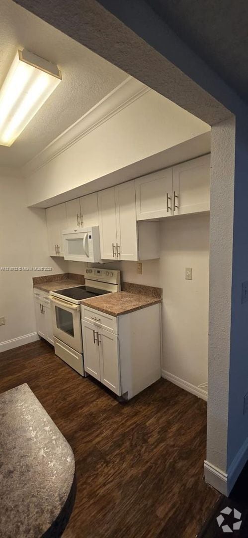 Building Photo - 201 SW 116th Ave Rental