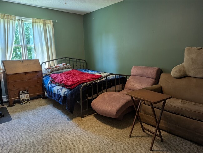 Photo - 1623 Lakeview Dr