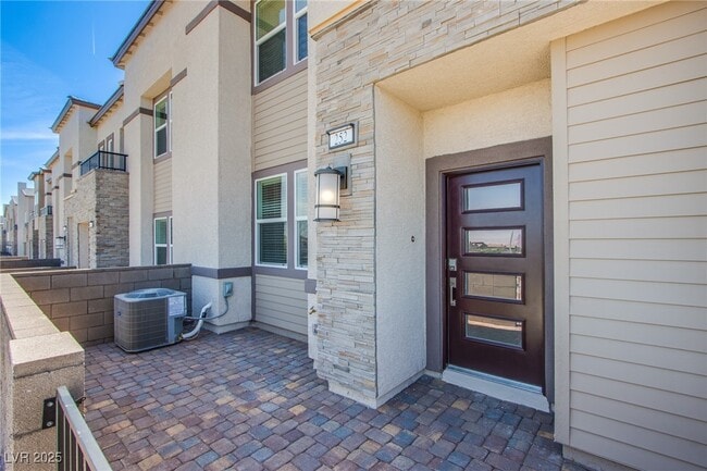 Building Photo - 252 Walsh Peak Ave