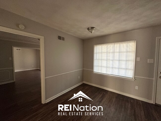 Photo - Spacious 4BR/2BA Memphis Rental with 2-Car Garage, Hardwood Floors & Fireplace