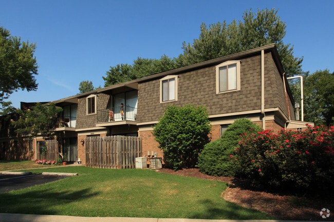 Oaks At St Andrews Apartments For Rent In Louisville Ky Forrent Com