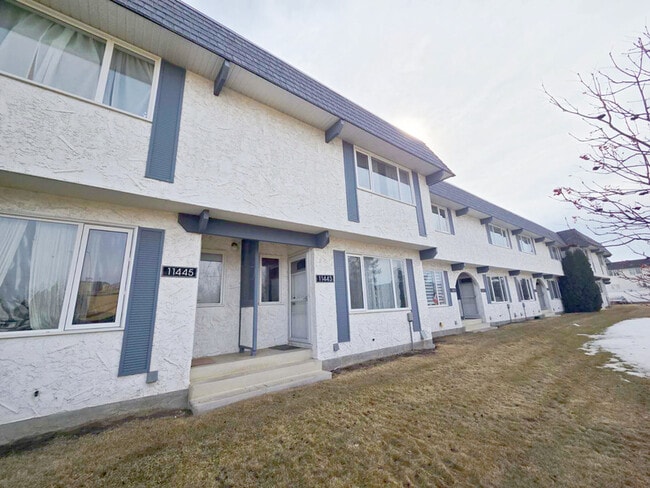 Building Photo - 11443-11422 22 Ave NW