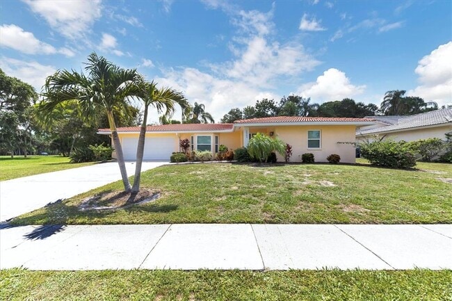 2943 Tuckerstown Dr