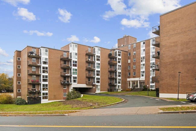 Building Photo - 200 Willett Street