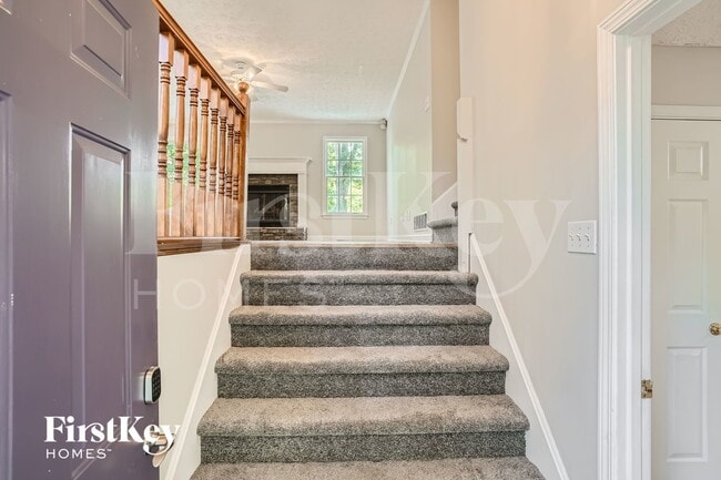 Photo - 6215 Little Ridge Rd