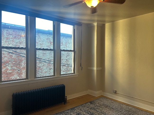 Photo - 111 Broadway Ave Unit 6