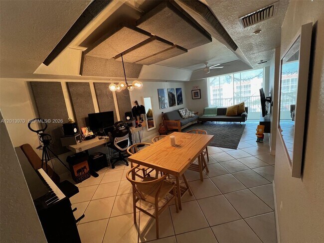 Photo - 10710 NW 66th St Unit 505