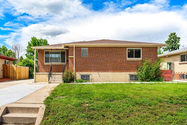 2BD/1BA Ranch in Denver! - 2BD/1BA Ranch in Denver! House