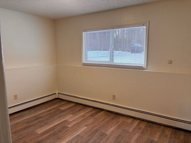 Photo - 1916 Beaver Pl Unidad #1