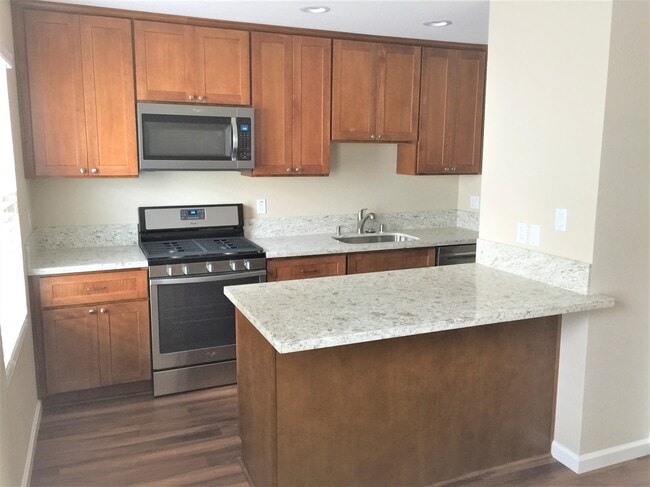Kitchen - 1001 Murrieta Blvd Unidad 98