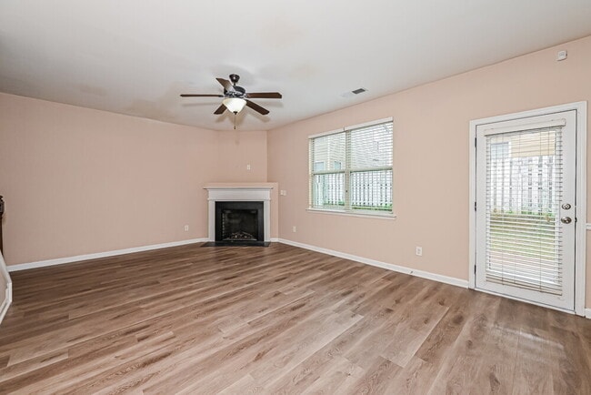 Photo - 3858 Humber Ct