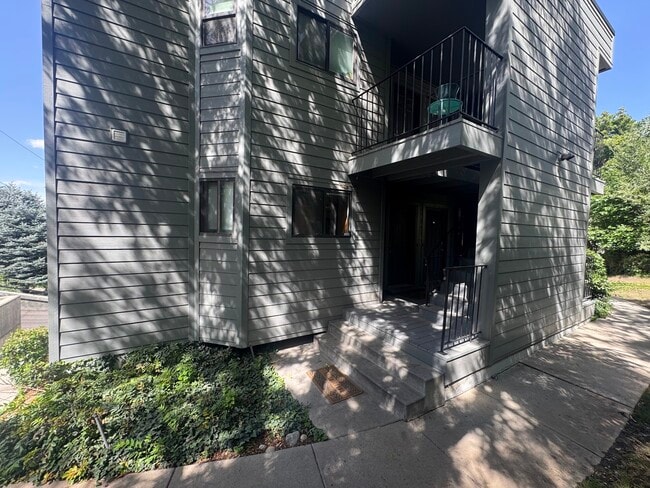 480 North Wall Street-C101