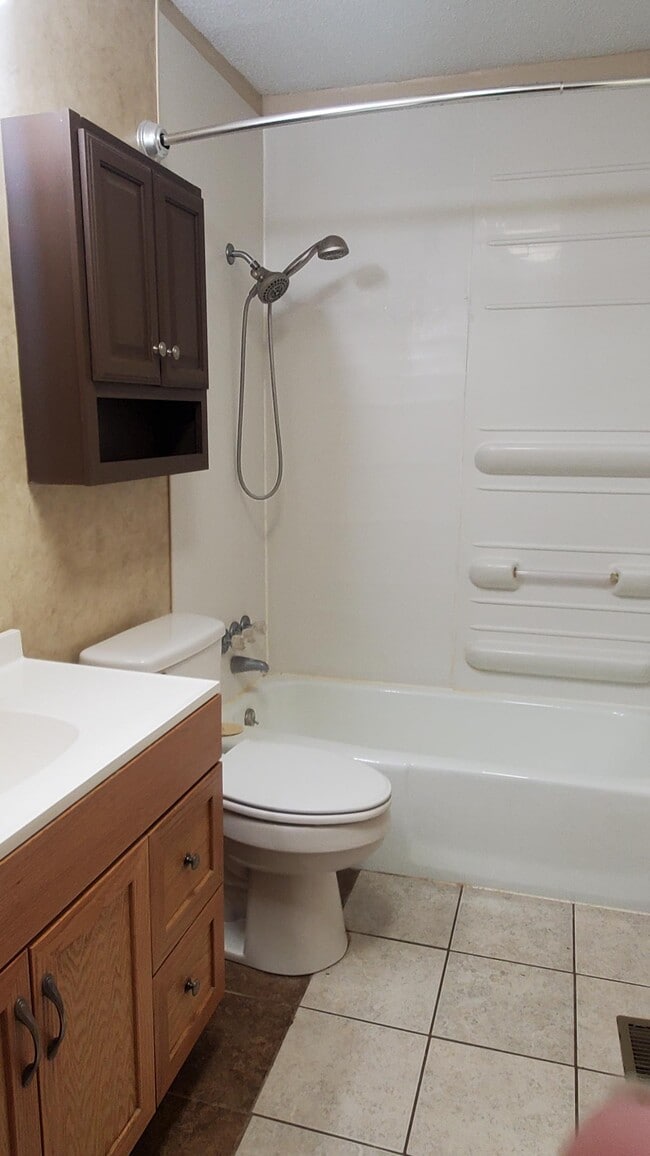 Photo - 717 W Cherry Ave