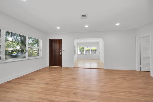 Photo - 1540 Sarria Ave