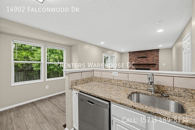 14902 Falconwood Dr