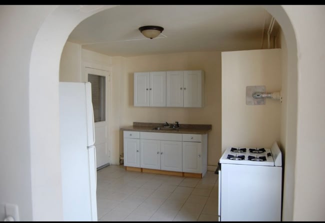 Photo - 40 Academy St Unit 2