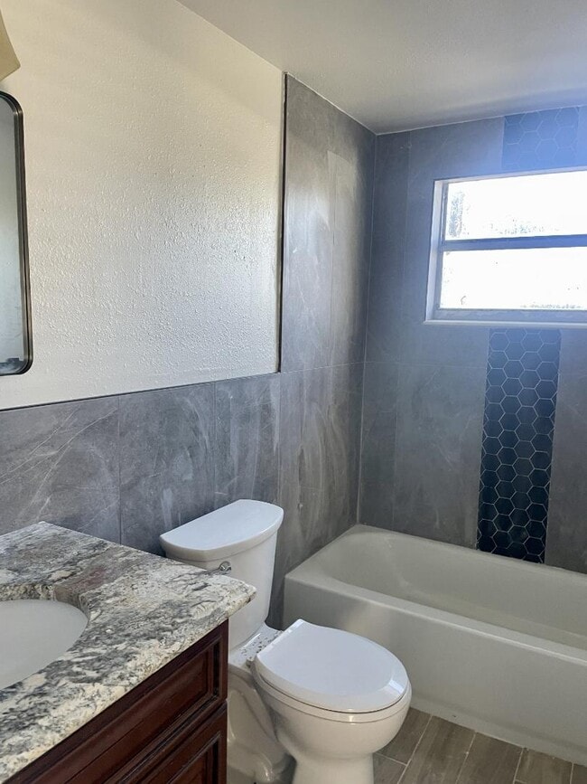 Photo - 1210 E 138th Ave