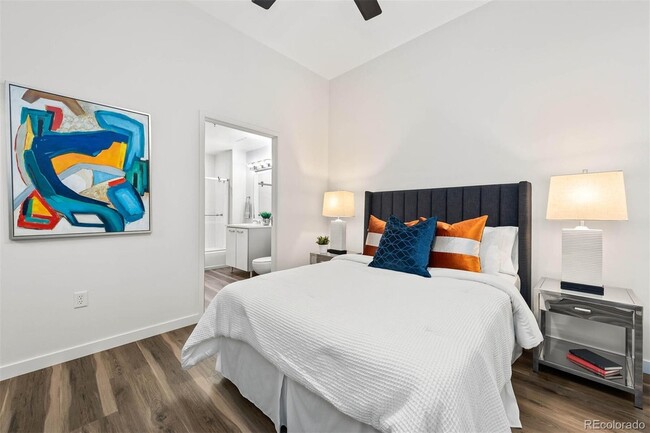 Photo - 3100 Huron St Unit 3Q