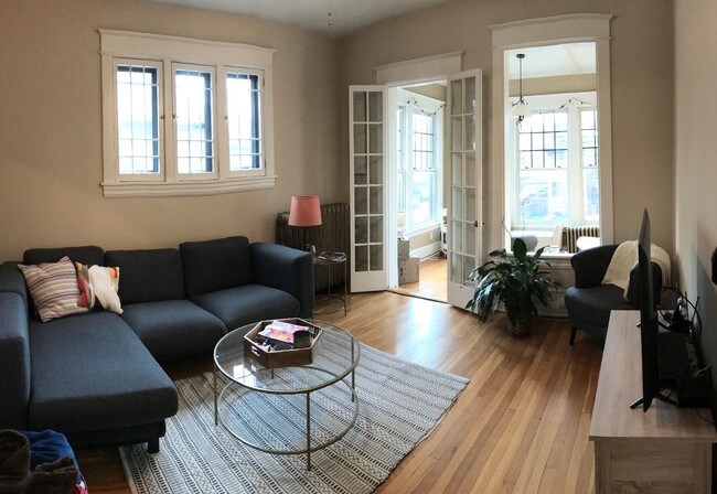 Tons of character in this sunny unit! - Grand Victoria Flats Unit 5