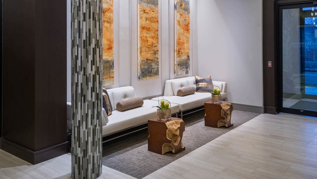 Lobby - Axis at Shady Grove