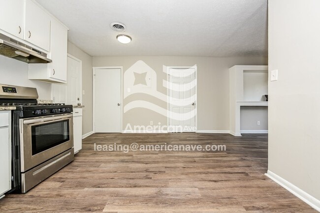 Photo - 4902 Gardiner Dr