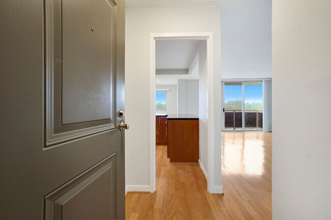 Photo - B I G Apartment with Balcony! High Up! Gym... Unit 803