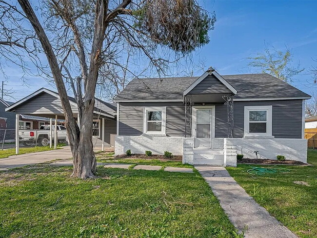 "Duplex- 2100 Sq Ft of Comfort!" - "Duplex- 2100 Sq Ft of Comfort!" Apartamento