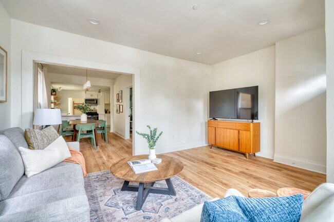 2515 NW Upshur St Unit SI ID1611875P