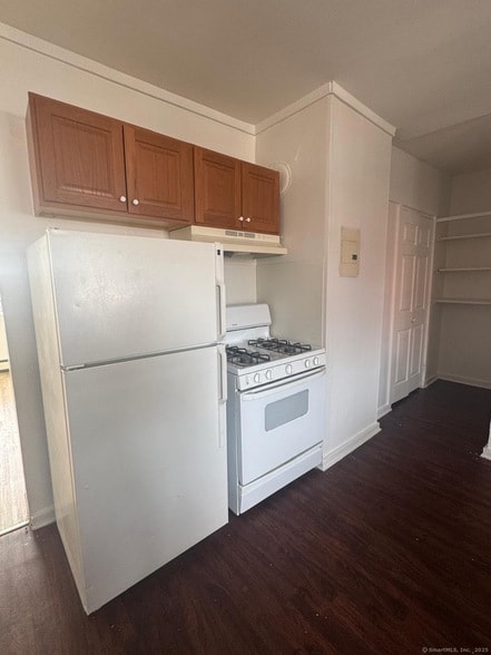 Building Photo - 202 Noble Ave Unit 1 Rental