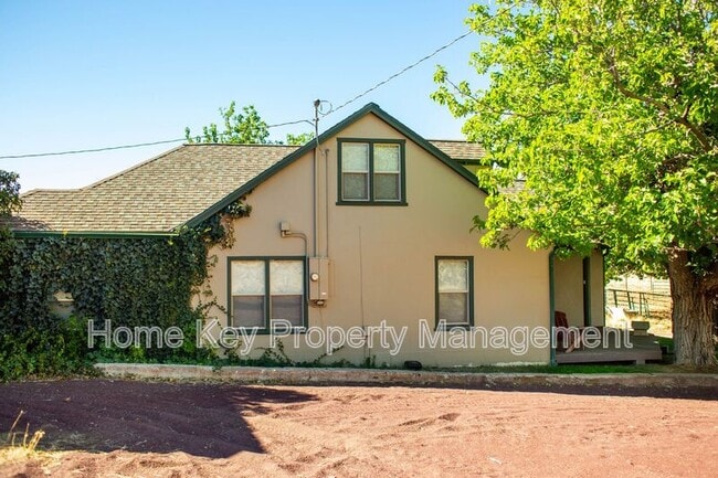 322 E Veyo Resort Rd