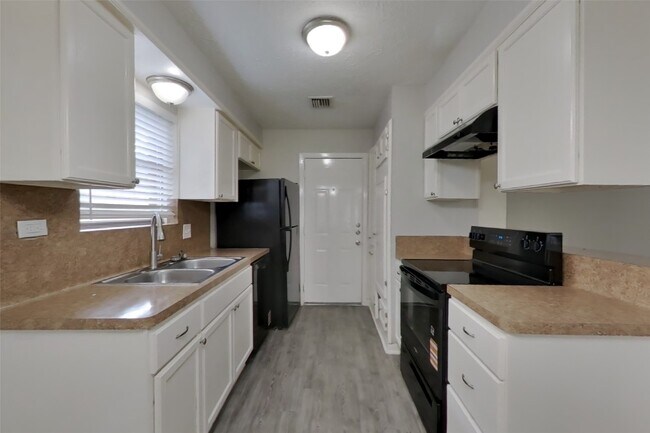 Photo - 23115 Earlmist Dr