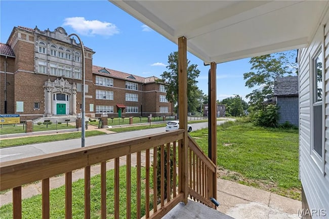 Photo - Totally Renovated & Totally Adorable - Sec...