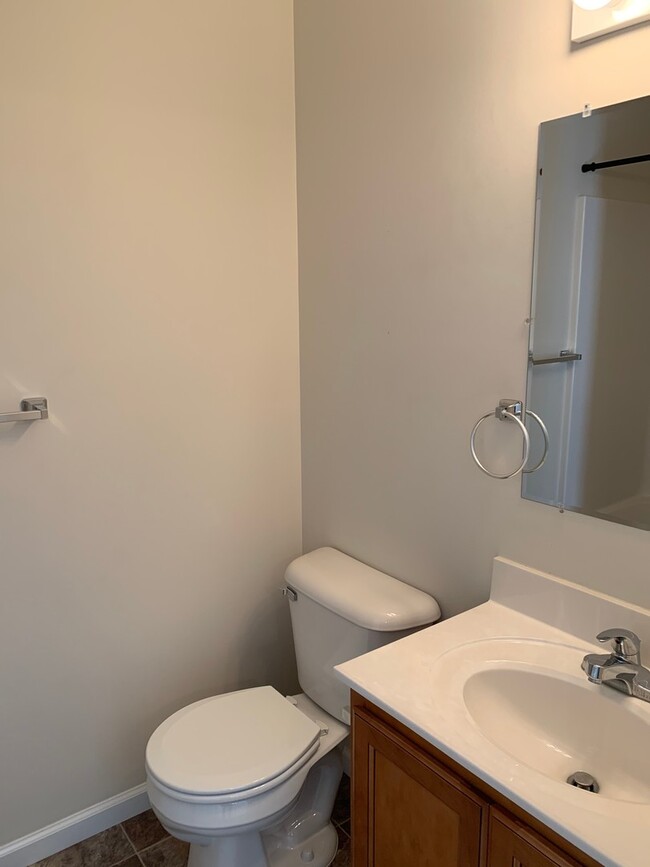 Photo - 3 BR 2.5 Bath Townhouse