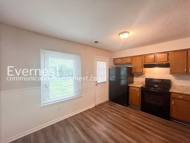 Photo - 5859 Shannon Dr