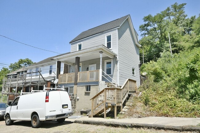 Photo - 1103 Crosby St Unit 2