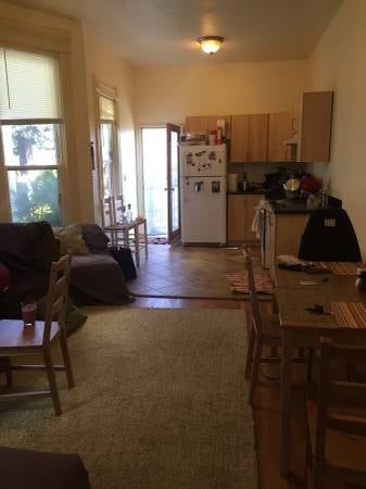 Photo - 776 19th St Unidad BackyardView Room