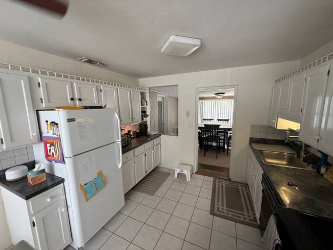 Photo - 23 Hibiscus Dr