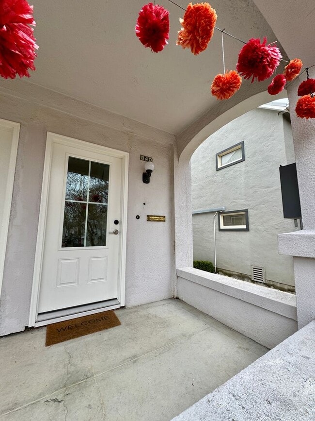 Photo - 940-946 35th Unit 94035s